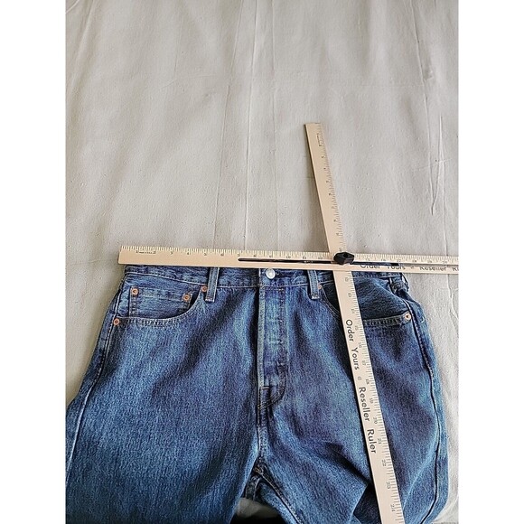 Levis 501 Jeans Mens 34x29 Button Fly Straight Blue Mid Rise Cotton Medium Blue - Picture 6 of 13